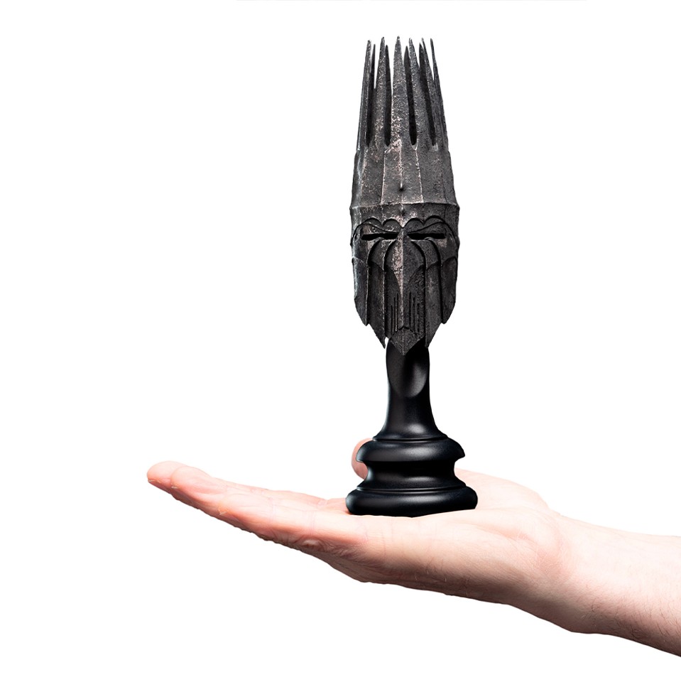 The Lord of the Rings Trilogy - Helm of the Witch-king - Alternative Concept Replica 1:4 Scale