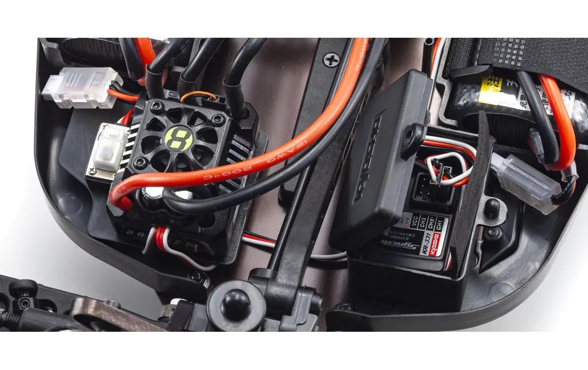 Buggy Inferno MP10e 4WD Brushless Grün, ARTR, 1:8<br>Leistungsstarker Renn-Buggy mit Brushless Antrieb im Massstab 1:8
