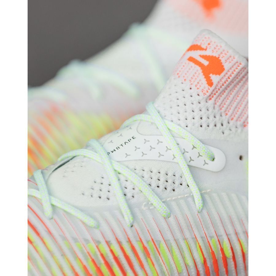 PUMA Future 8 Ultimate FG Launch Edition - Blanc/Noir/Jaune/Vert