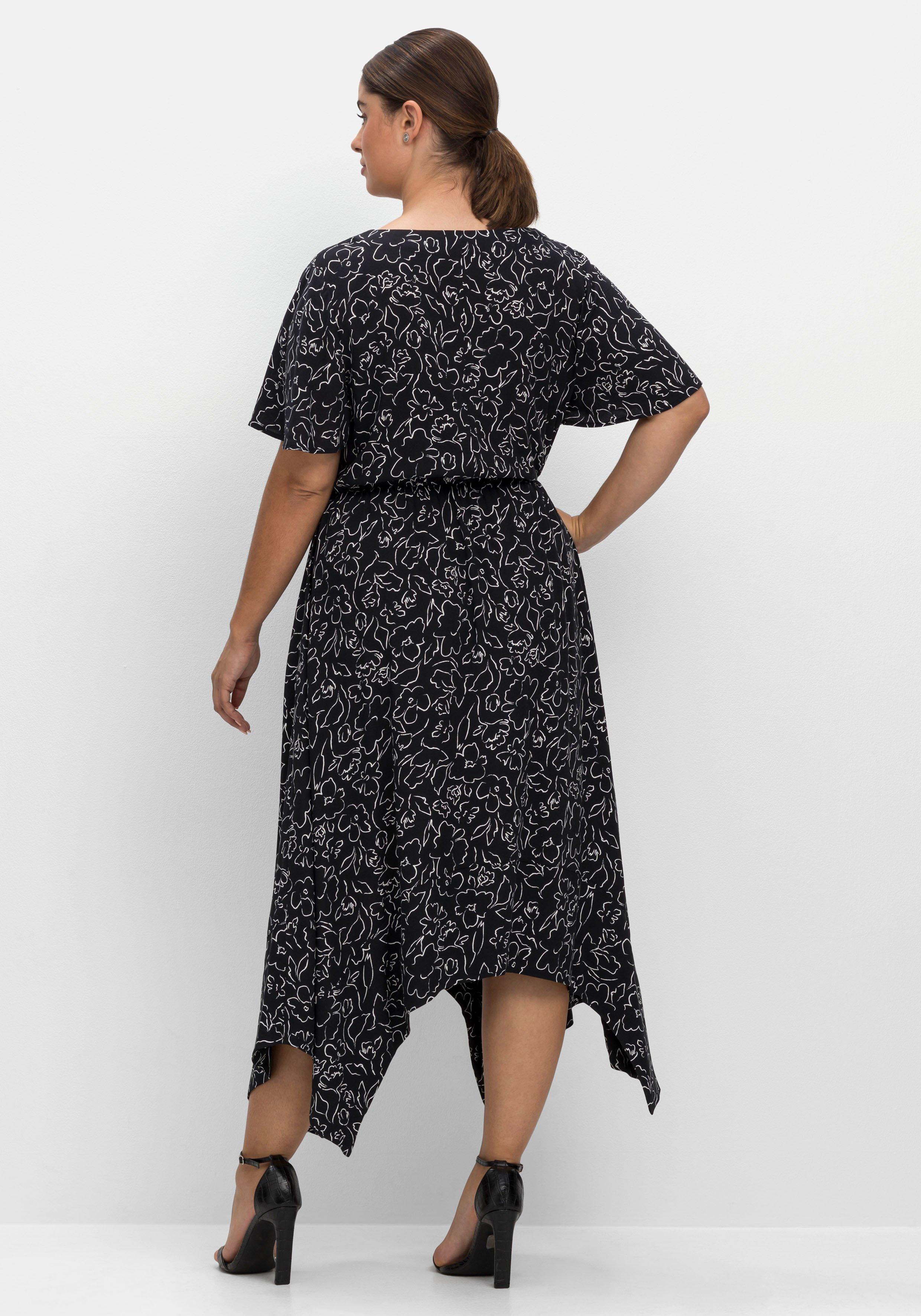 Maxikleid mit Alloverprint und Zipfelsaum
