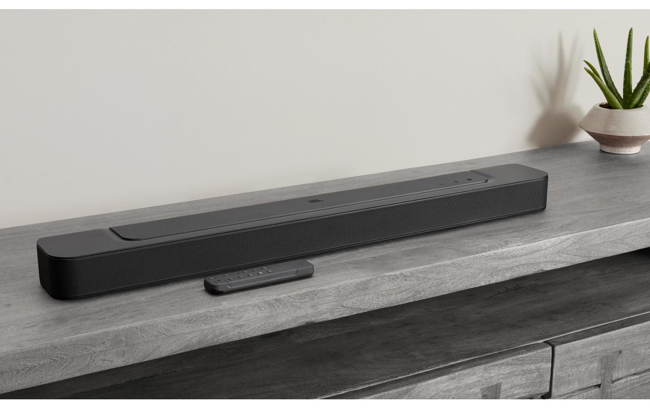 BAR 300<br>Tauche ein in 3D-Surround-Sound in Kinoqualität