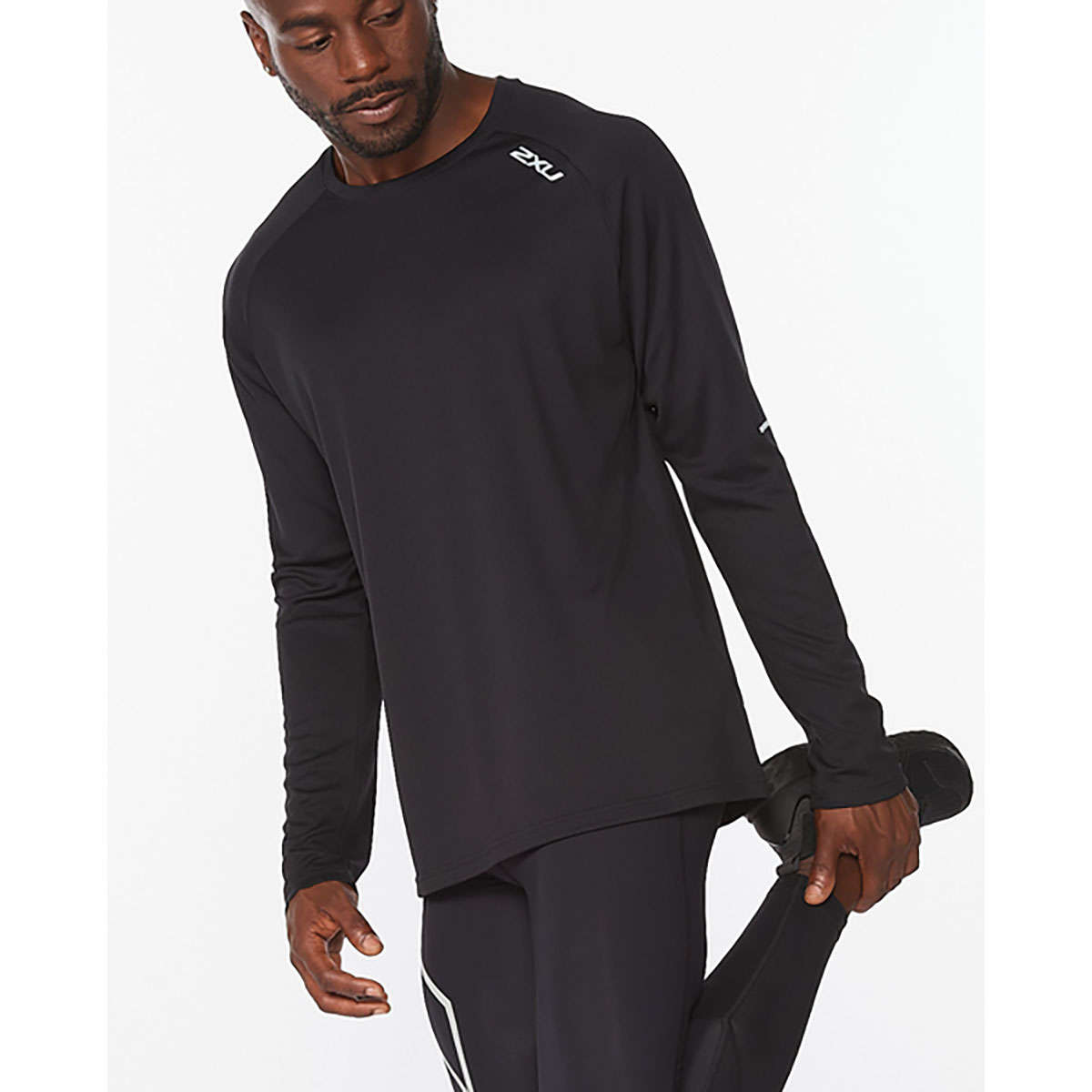 2XU Aero Hardloopshirt Lange Mouwen Zwart Heren