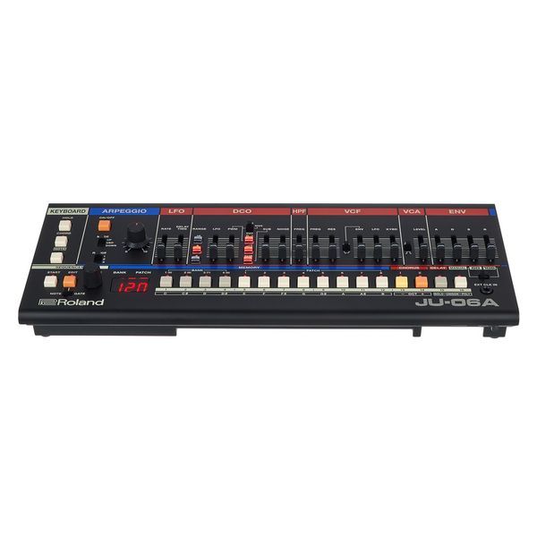 Roland JU-06A Bag Bundle