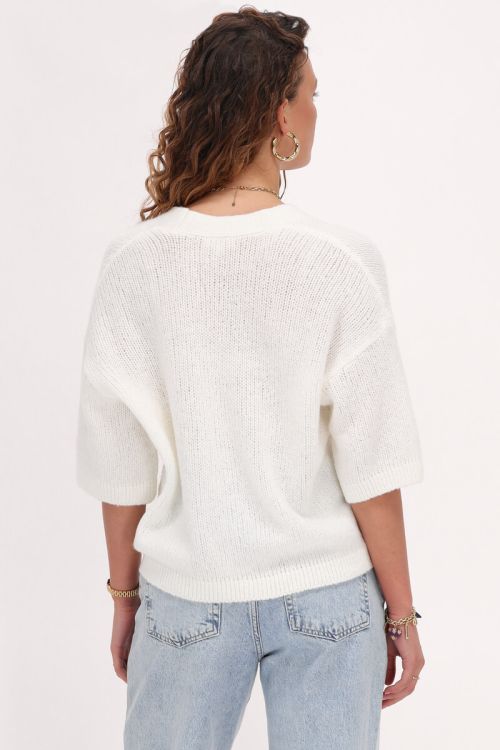 Wit gebreid vest met korte mouwen
