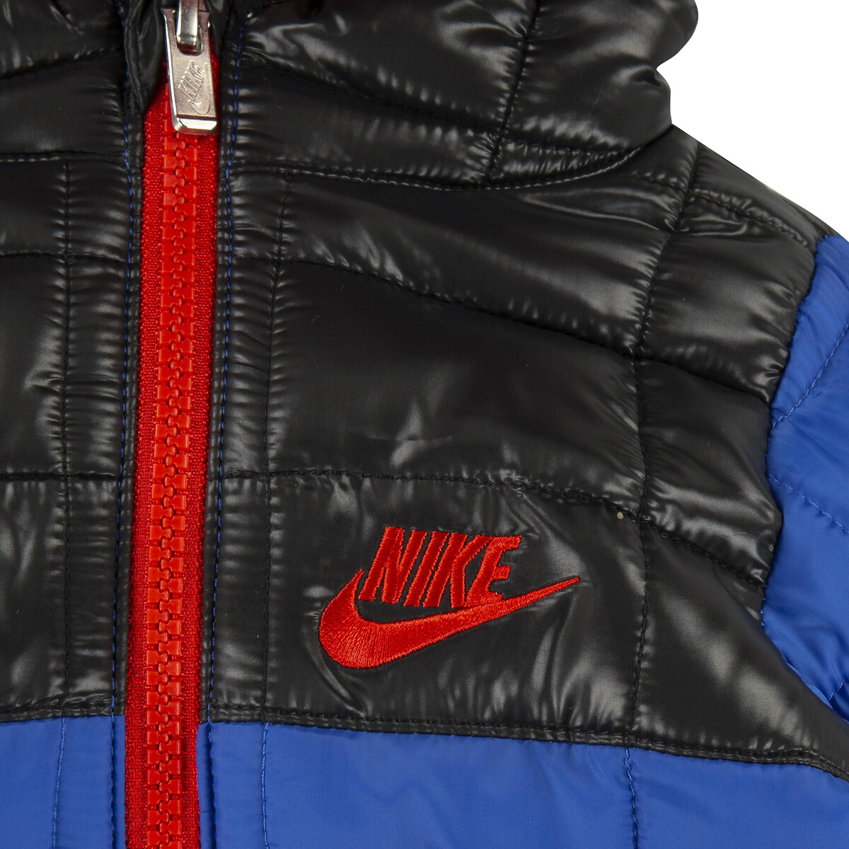 NIKE<br>Pacote piloto combinado