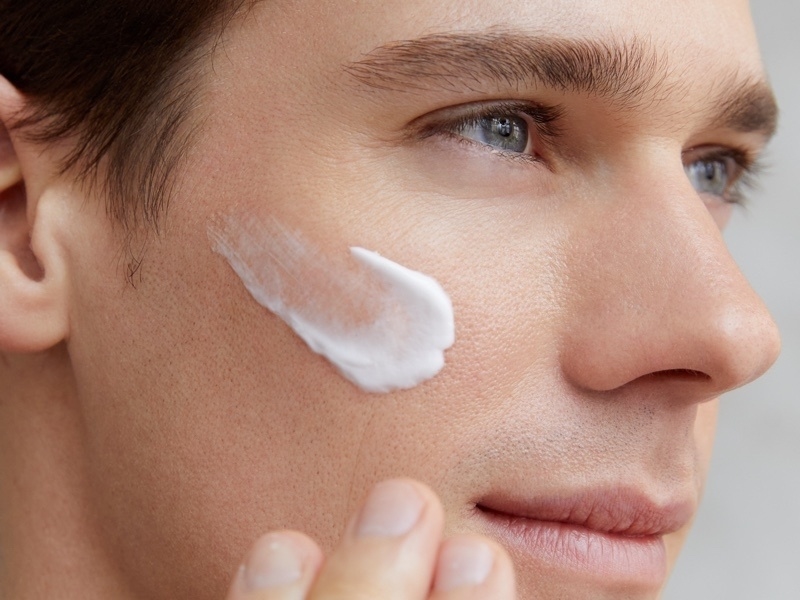 CREME VISAGE HYDRATANTE 24H NIVEA MEN PROTECT & CARE