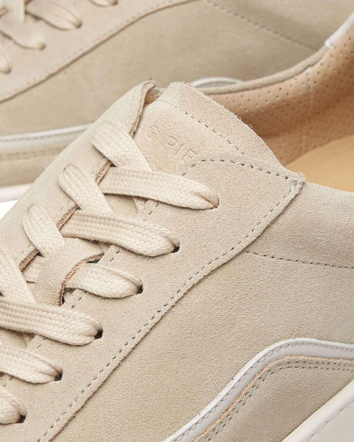 Mondo Stack Suede Beige