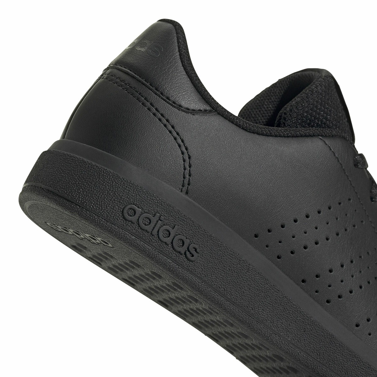 ADIDAS ROUPAS ESPORTIVAS<br>Tênis Advantage Base 2.0