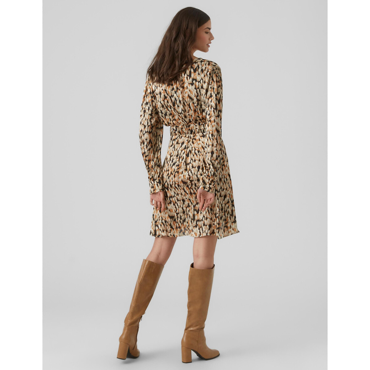 VERO MODA<br>Vestido curto estampado, cinto