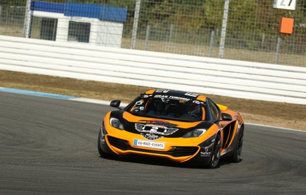 McLaren Renntaxi Bilster Berg