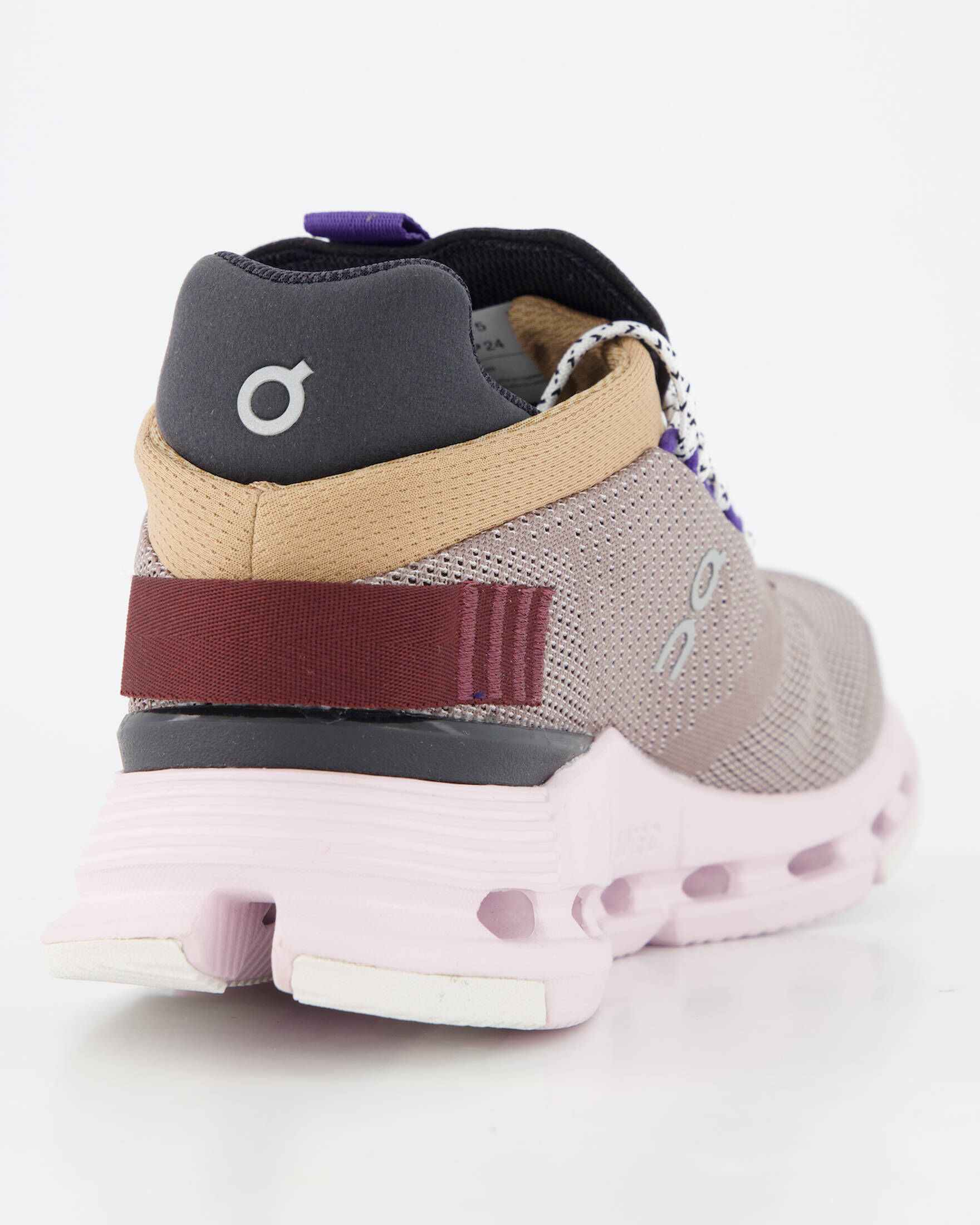 On| Damen Sneaker CLOUDNOVA