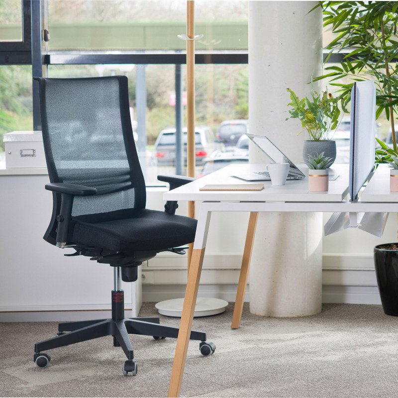 Chaise de bureau August tissu et maille - mécanisme Synchrone + réglage profondeur d’assise -  support lombaire - pieds noir