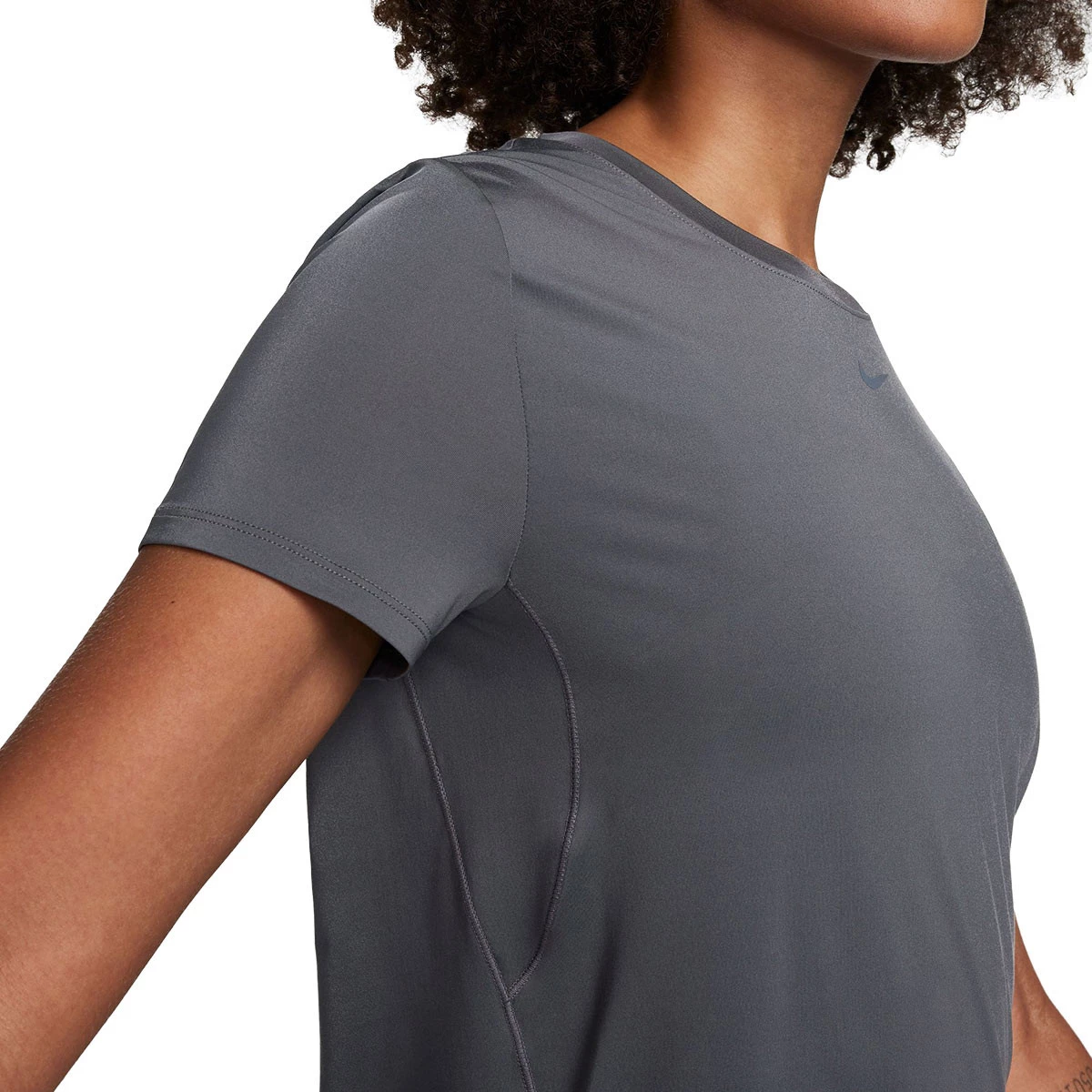T-Shirt Nike One classic Mulher