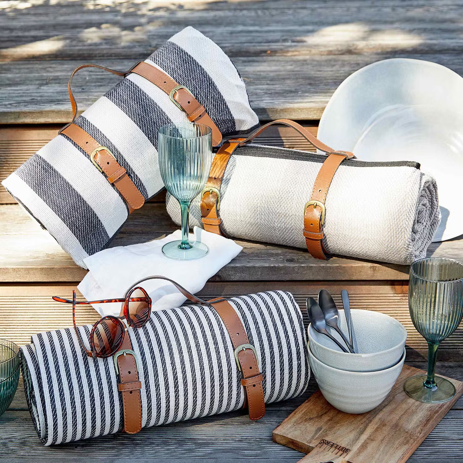 WANDERLUST Picknickdecke Streifen