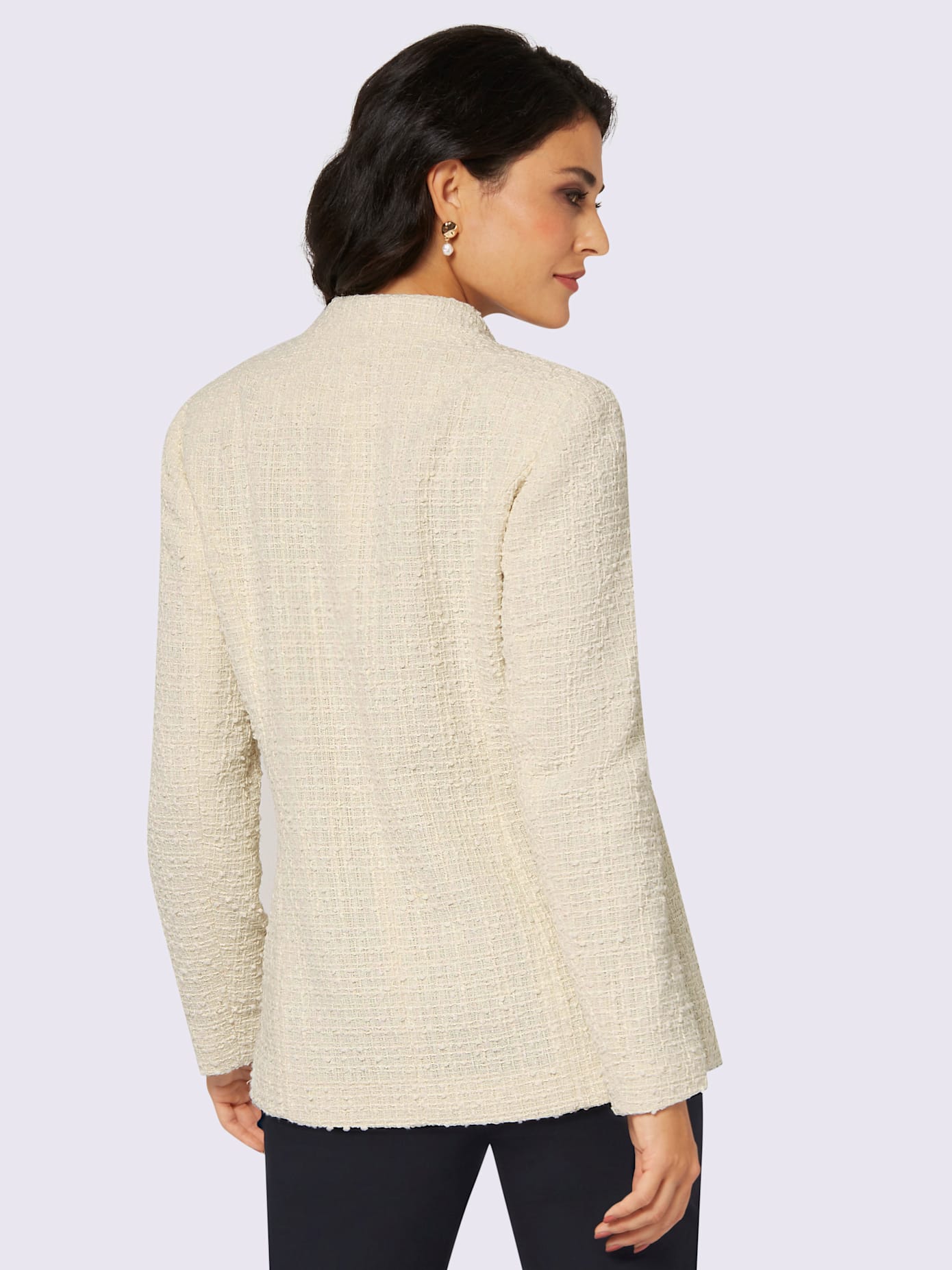 Blazer épaulettes et les coutures princesse pour une jolie silhouette