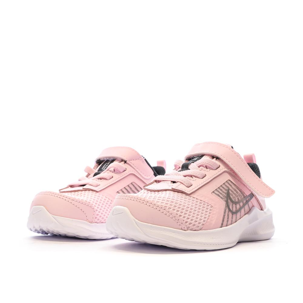 Nike Baskets Rose Fille Nike Downshifter