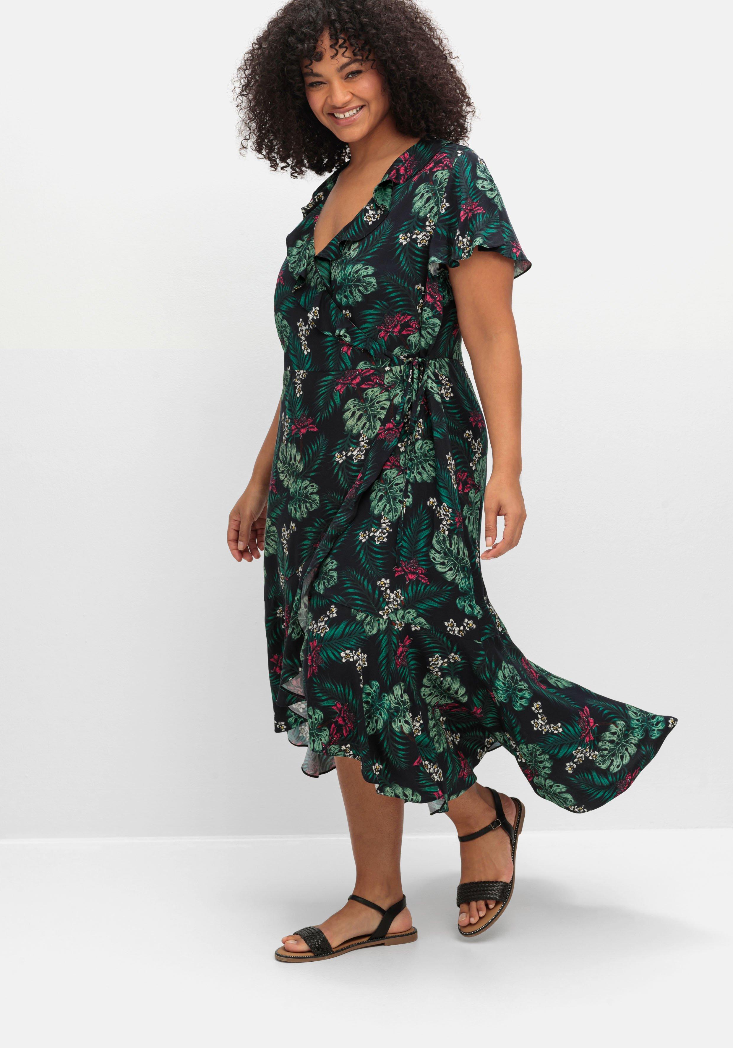 Wickelkleid mit Tropenprint und Volant