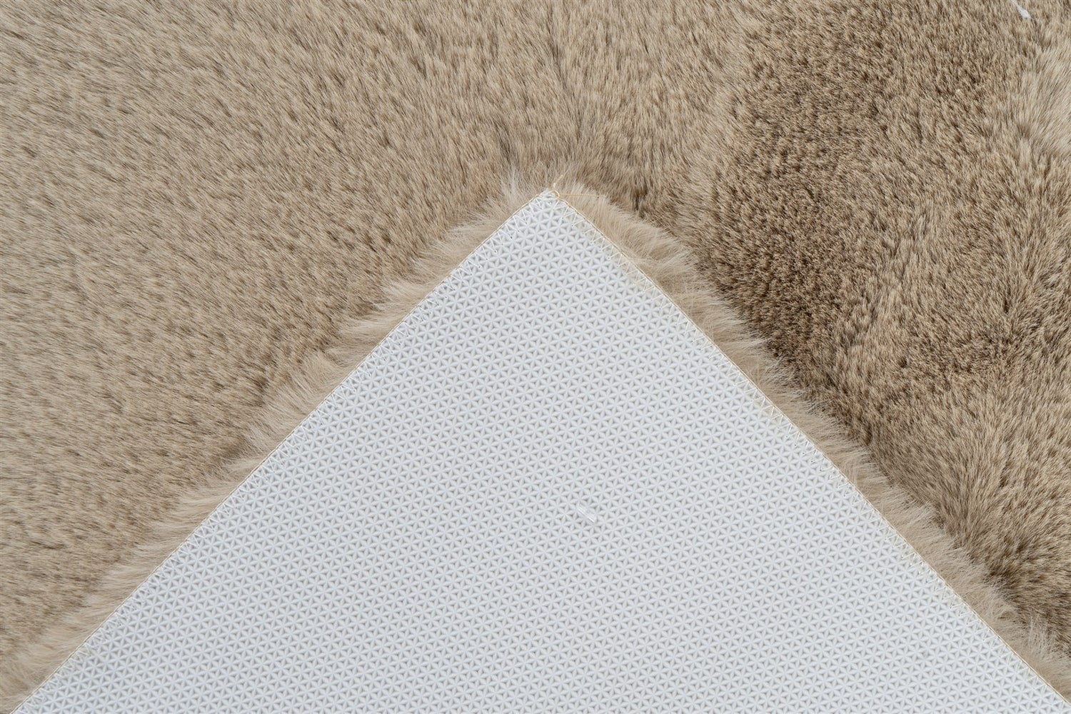 Kortpolig tapijt Oasisia Beige 22 mm Effen 50 x 90 cm