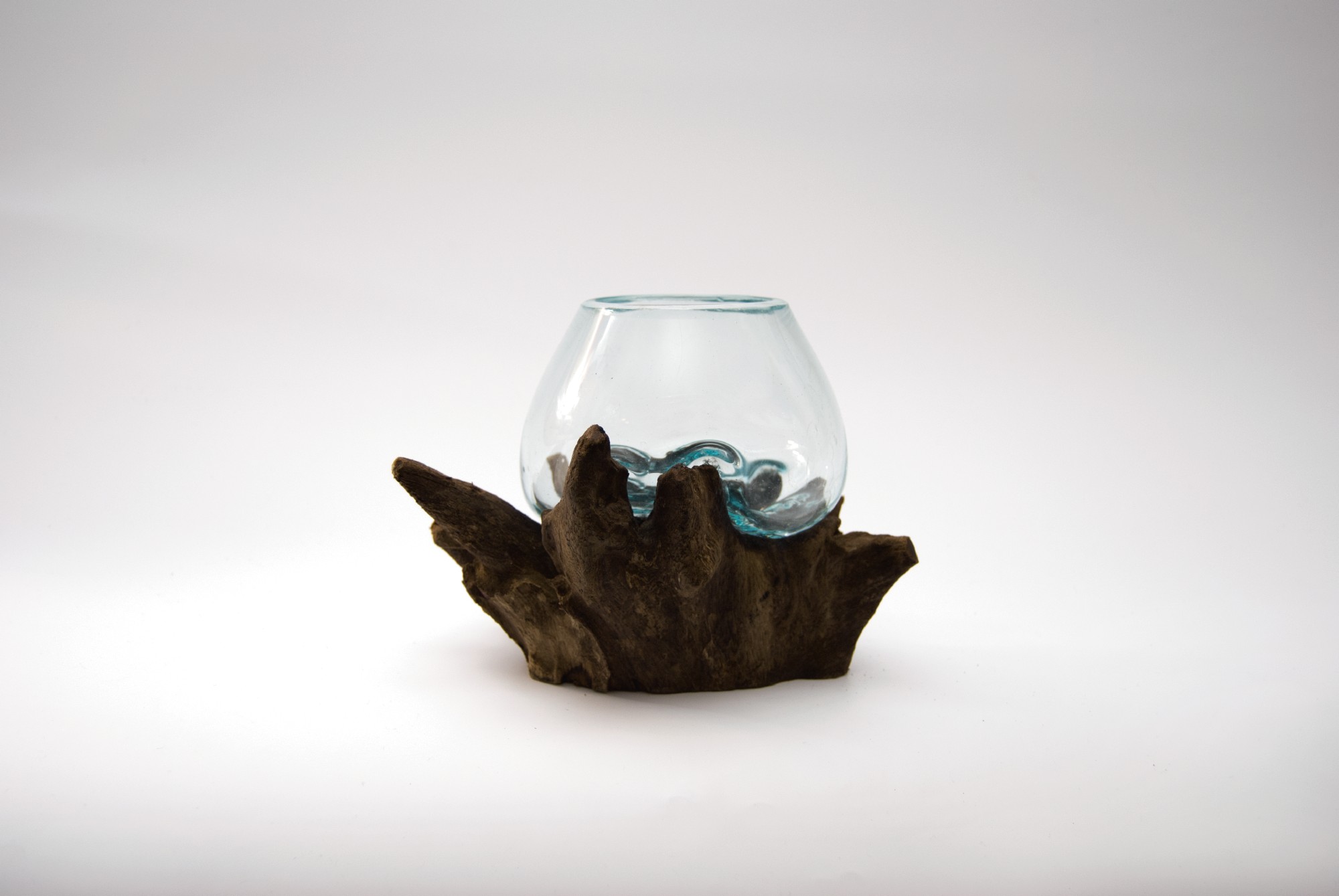 Glasvase aus Wurzelholz, B ca. 20 cm, H ca. 20 cm, T ca. 20 cm von fischer's lagerhaus