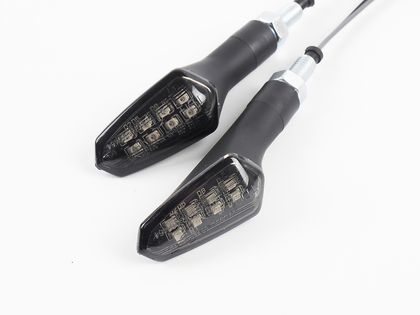 Clignotant LighTech Led plastique ABS noir (La paire)