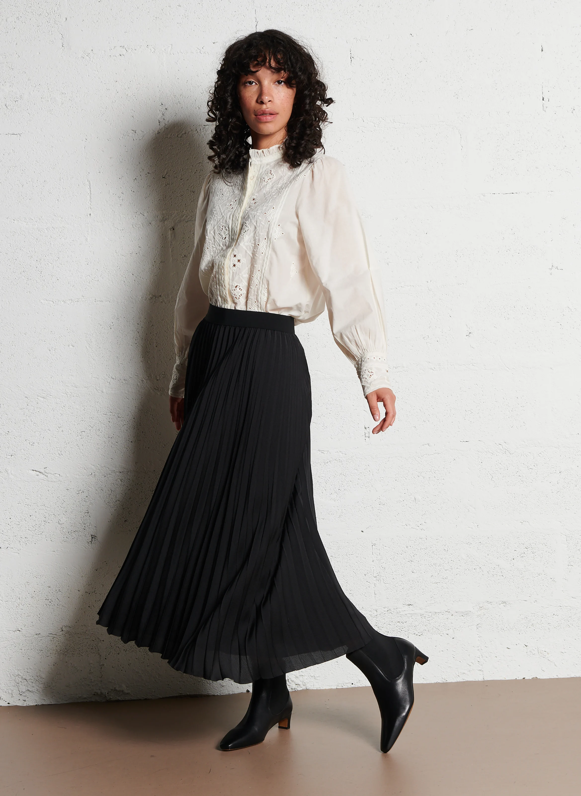 BIANCA - Chemise droite brodée en coton | Blanc