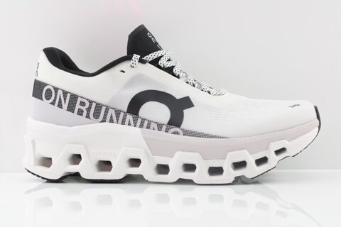 On Cloudmonster 2