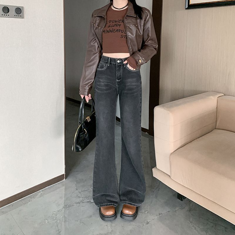 Kloitrinm - High Rise Washed Flared Jeans