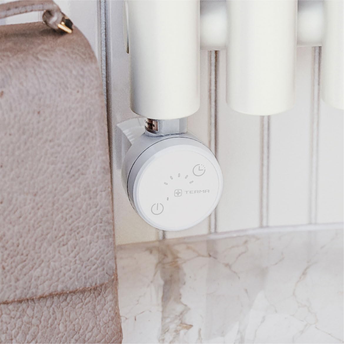 anapont Elektrischer Badheizkörper 1475x600 Handtuchheizkörper – Timer - Handtuchradiator, IPx5, komplett montiert – Atmosphäre & Komfort im Bad (mit Zeitschaltuhr)