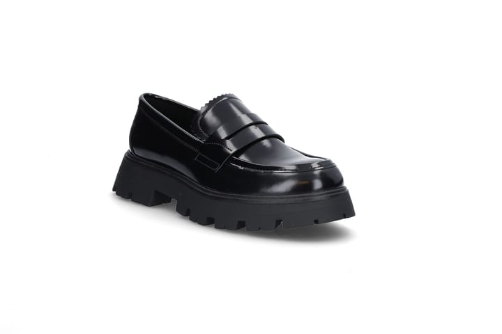 Chunky loafers