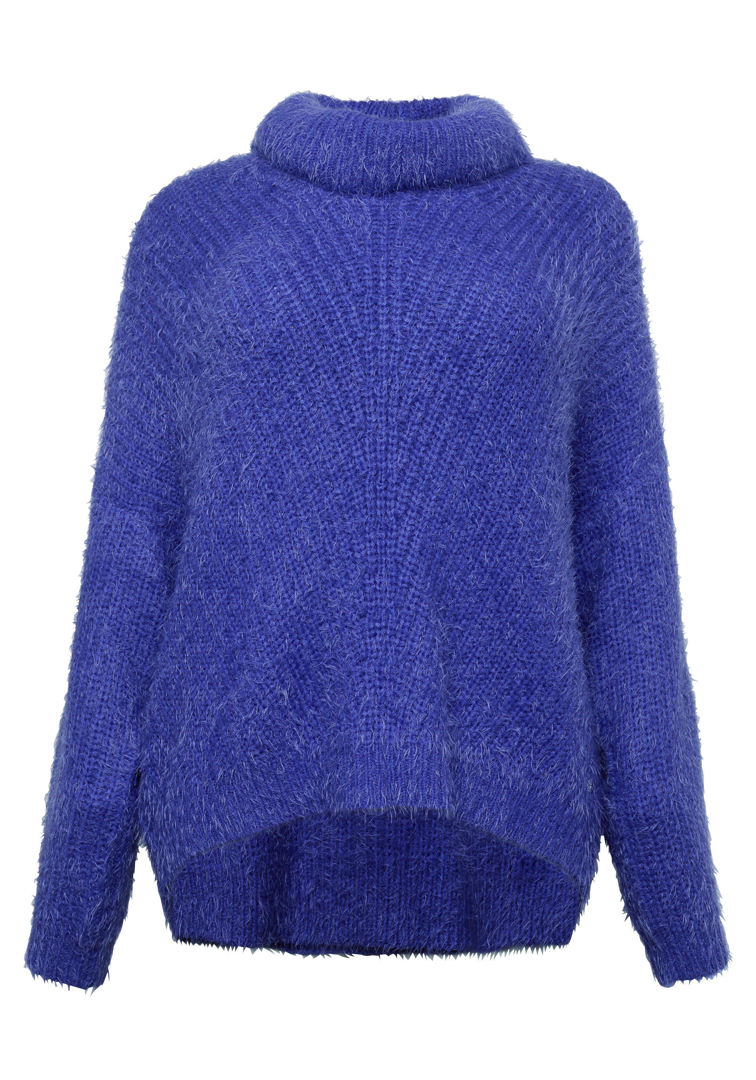 Pullover mit abnehmbarem Loopschal