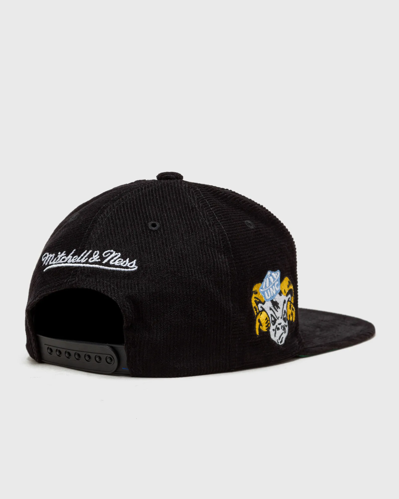 Mitchell & Ness NCAA ALL DIRECTIONS SNAPBACK NORTH CAROLINA