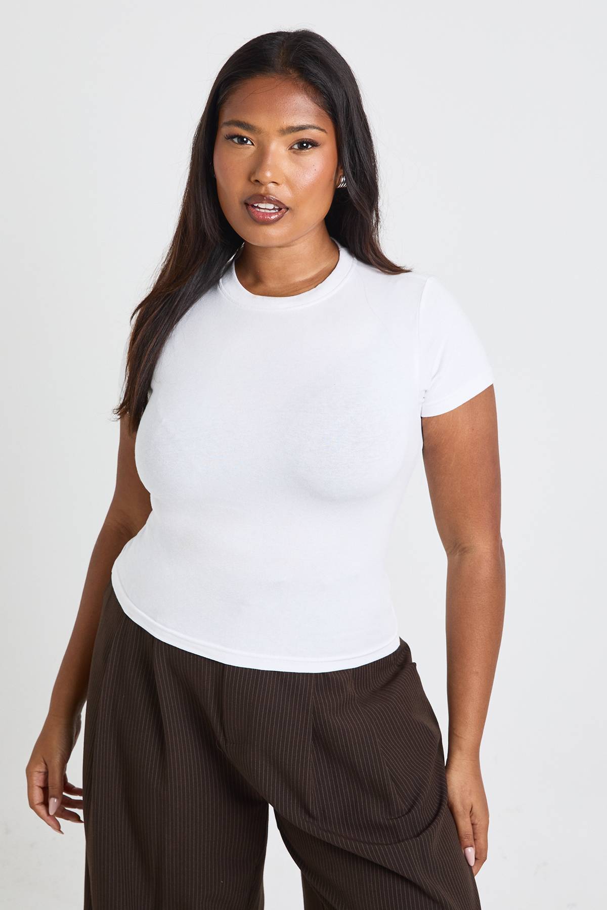 boohoo Top Long Ajusté À Manches Courtes Basique Grande Taille