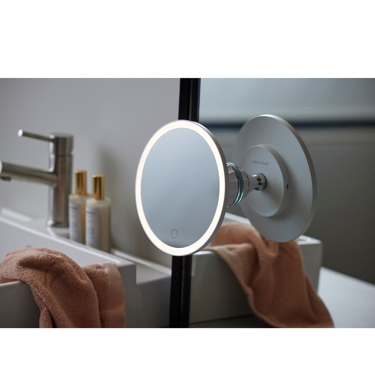 Nordic Sense Makeup Mirror w. light White