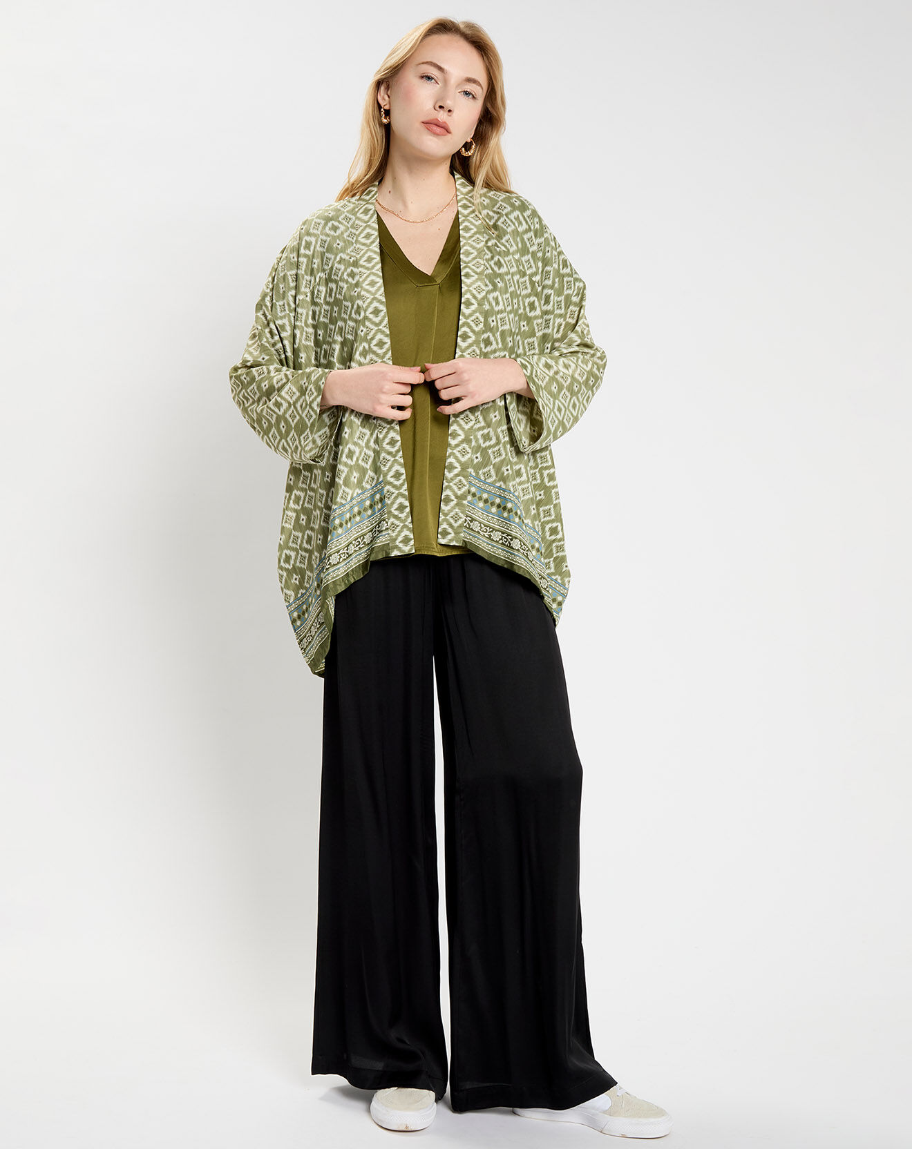 Lauren Vidal Kimono en Soie mélangée Sasha imprimé vert