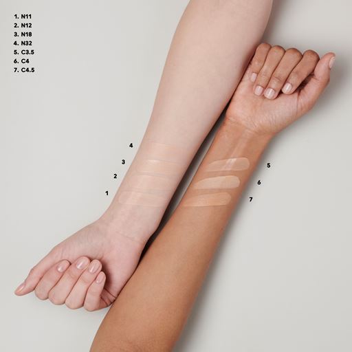 MAC Studio Radiance Serum-Powered Foundation, C4.5