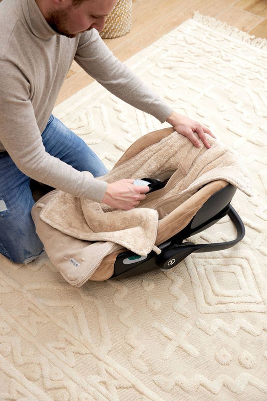 Meyco Baby Mini Knots voetenzak - sand - 40x82cm