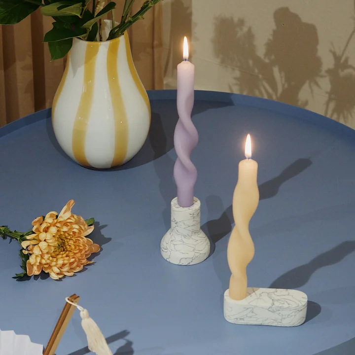 Broste Copenhagen - Twist Kerzen, glänzend linen (2er-Set)