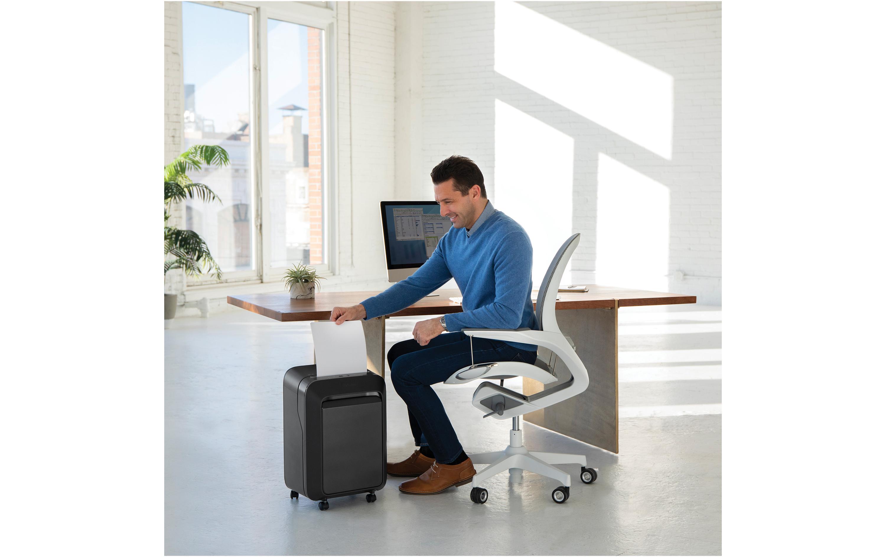 Aktenvernichter Powershred LX210 P-4, 16 Seiten<br>Aktenvernichter LX210 von Fellowes