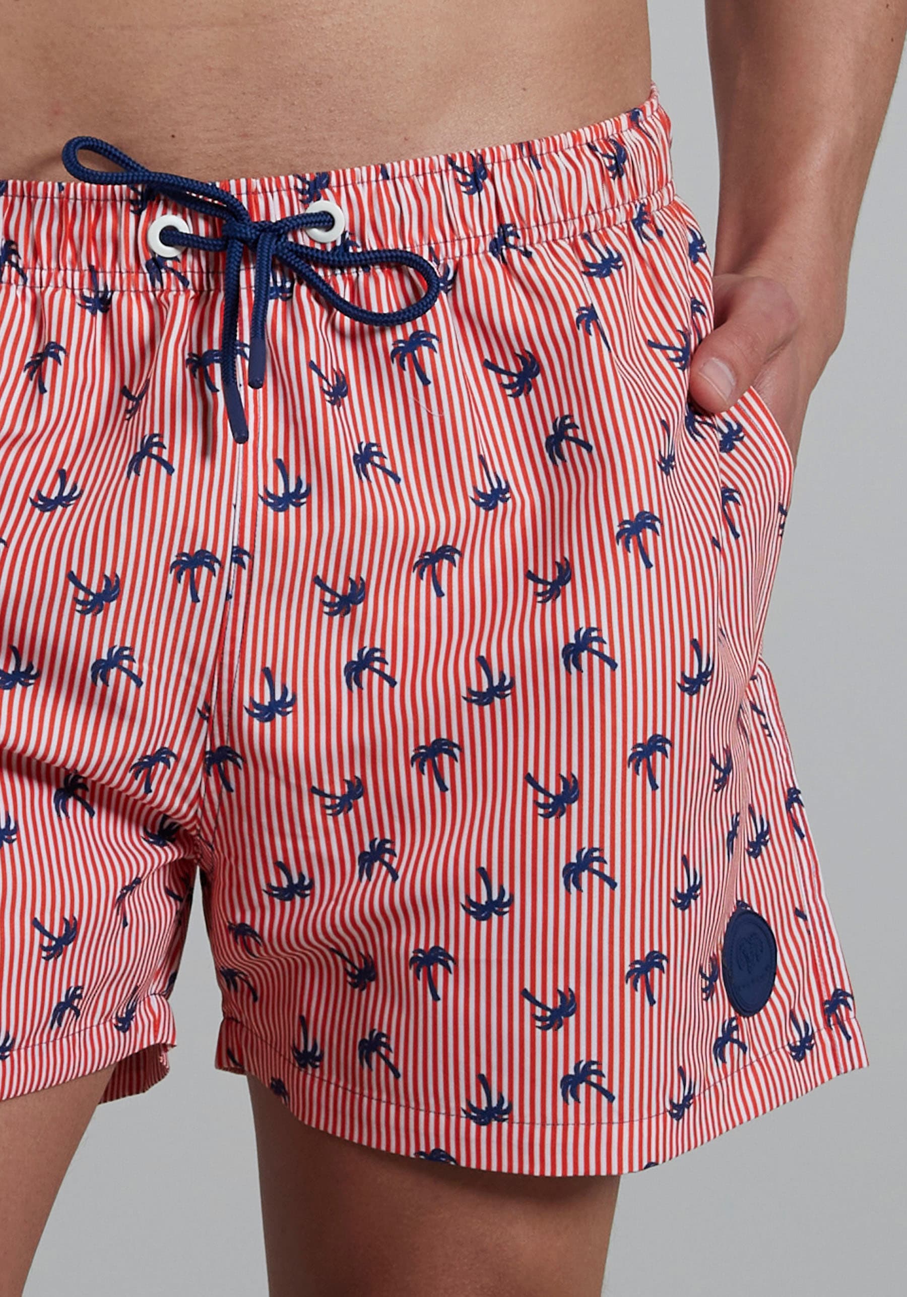 CECEBA Badeshorts , mit tollem Print für warme Sommertage, bequem, schnelltrocknend