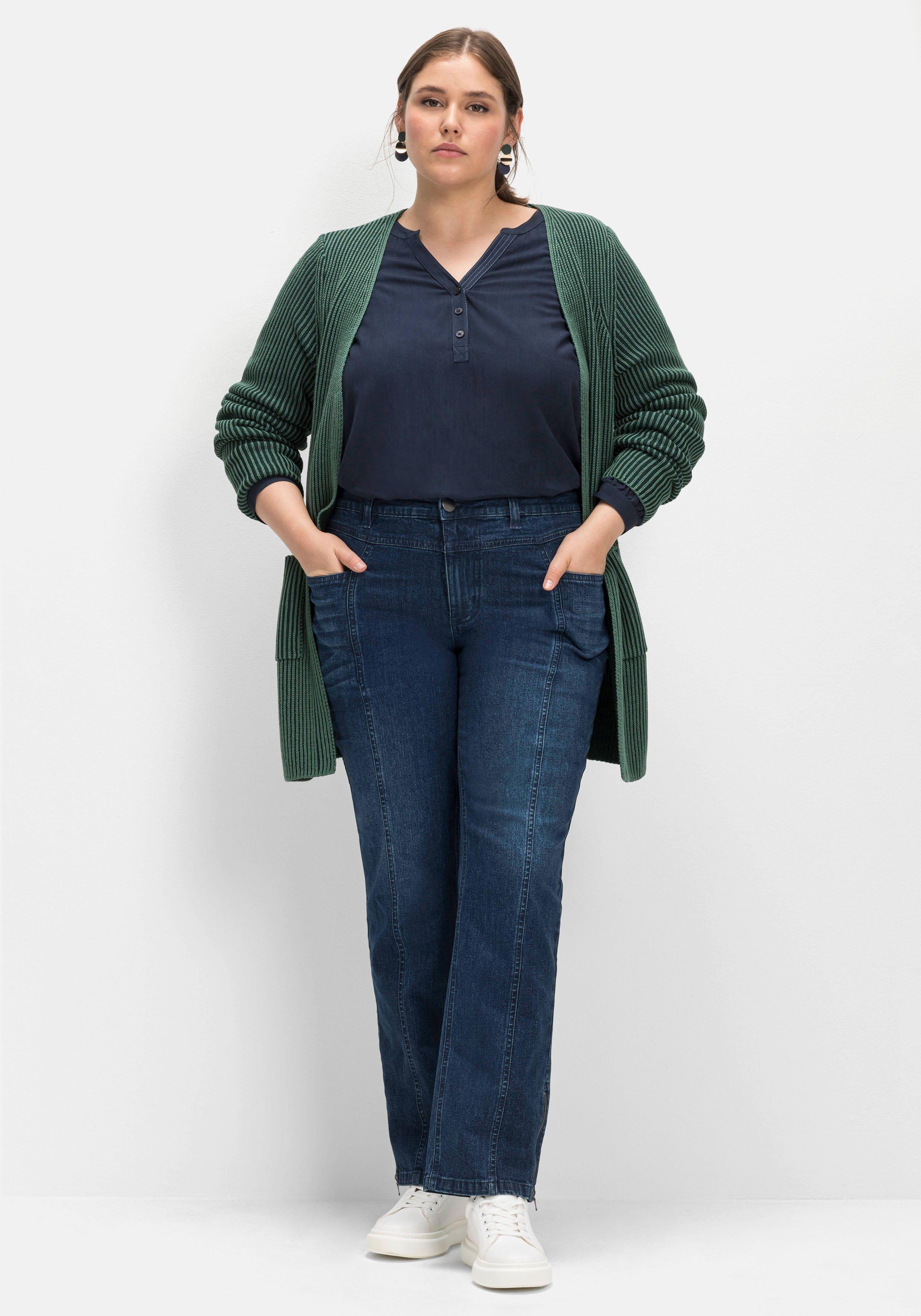 Gerade Jeans mit Teilungsnaht und Zipper am Saum