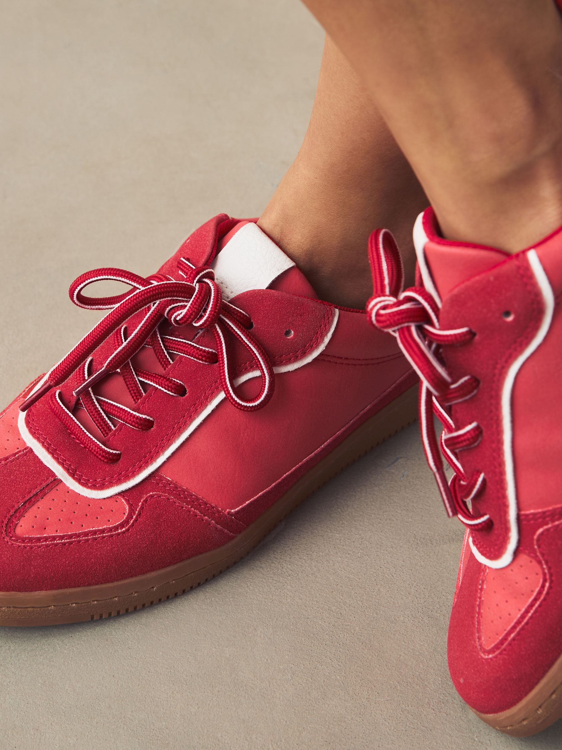Rood - Sneaker met veters