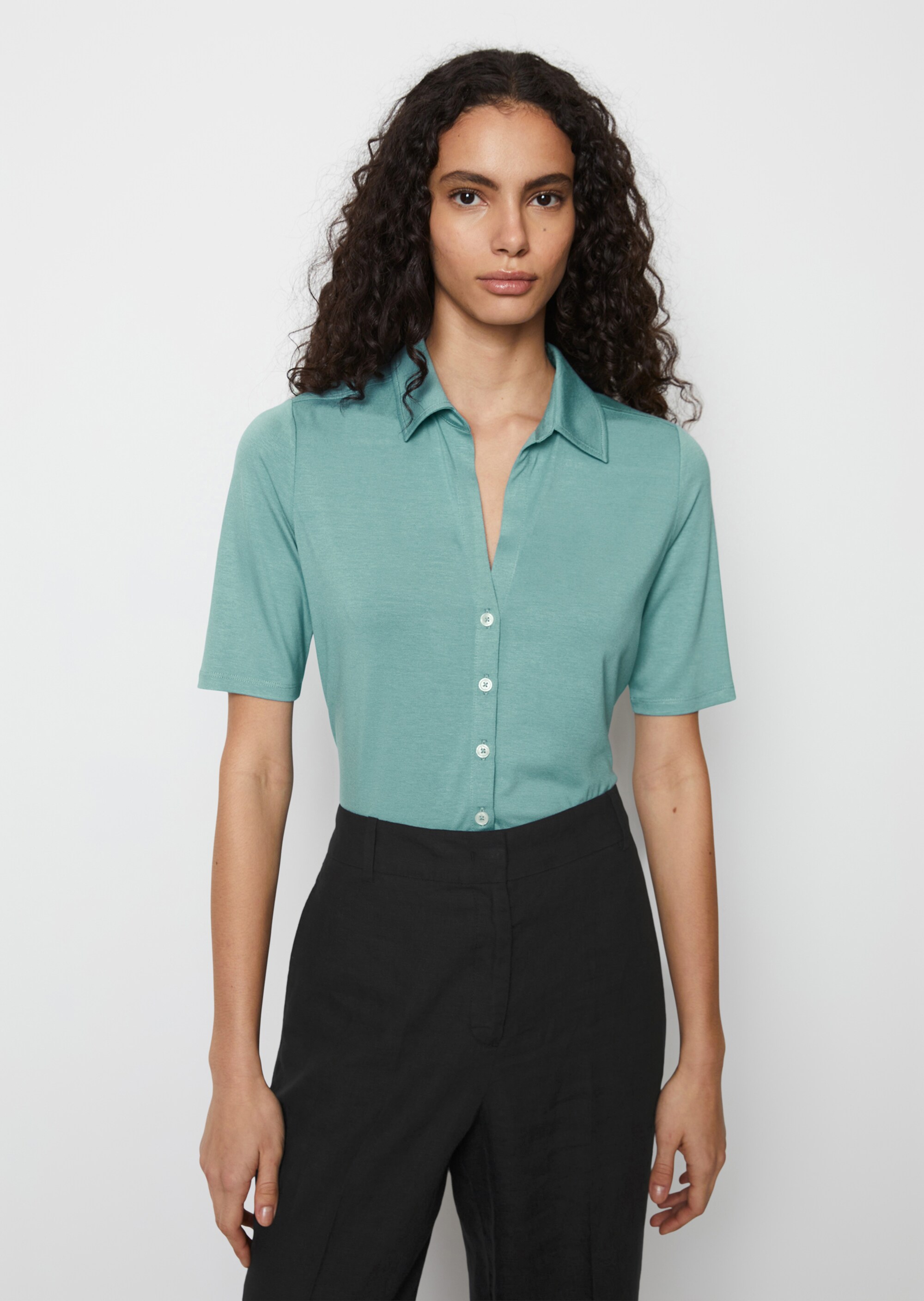 Kurzarm-Jerseybluse aus LENZING™ ECOVERO™