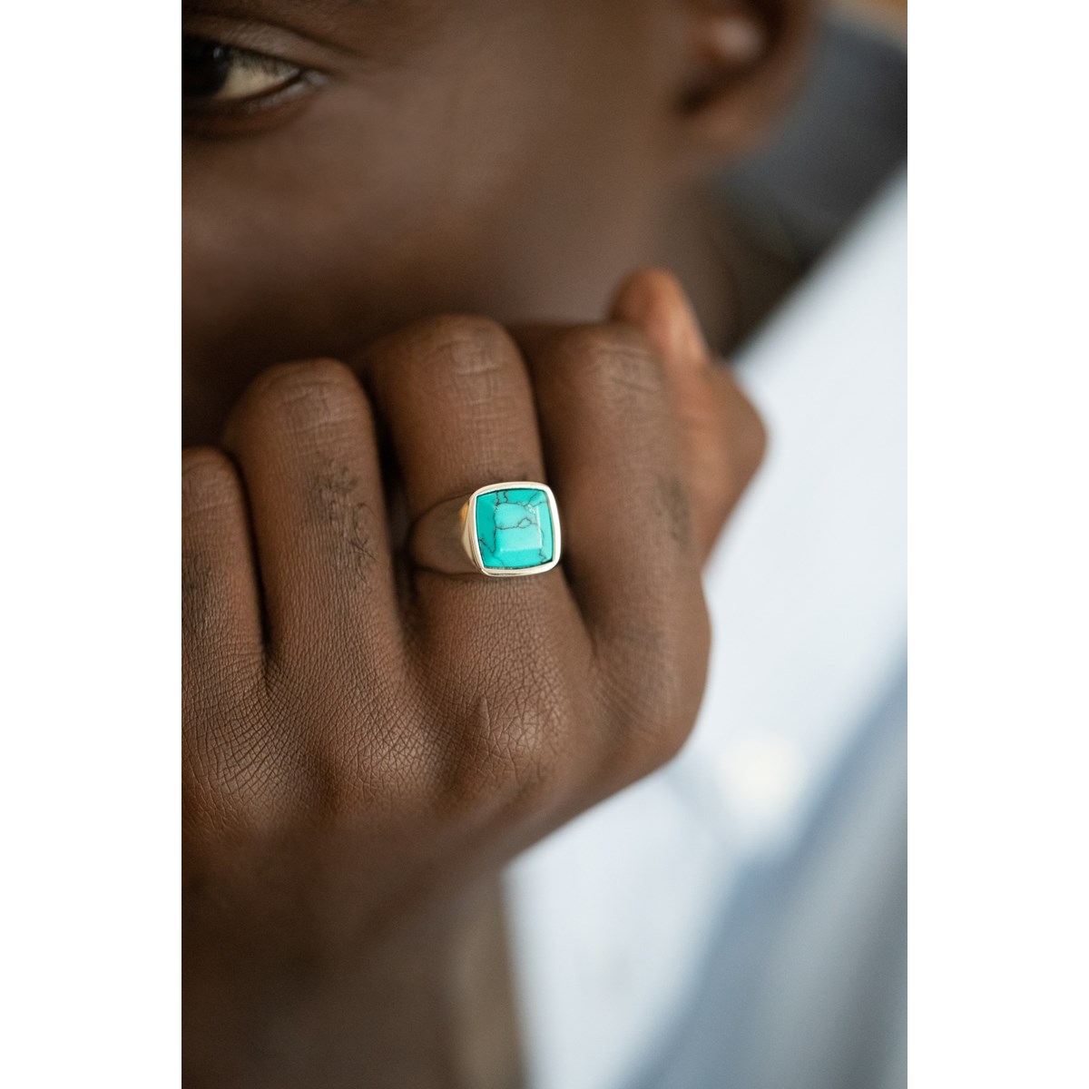 Chevalière Aristide en Acier 316L avec turquoise reconstituée bleu turquoise