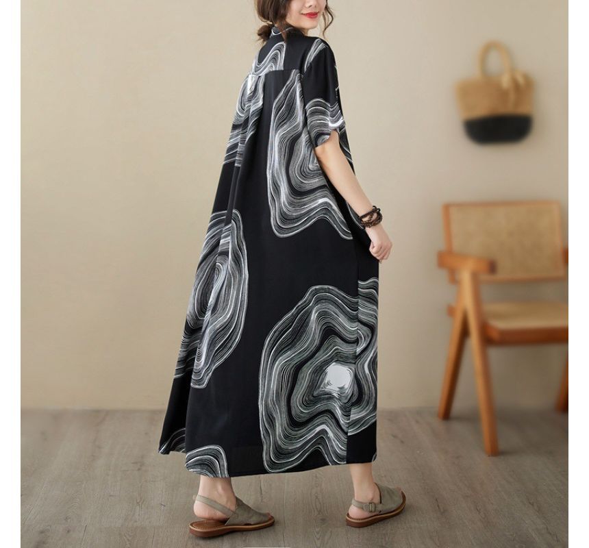 Shinobu - Midi-jurk met korte mouwen en print