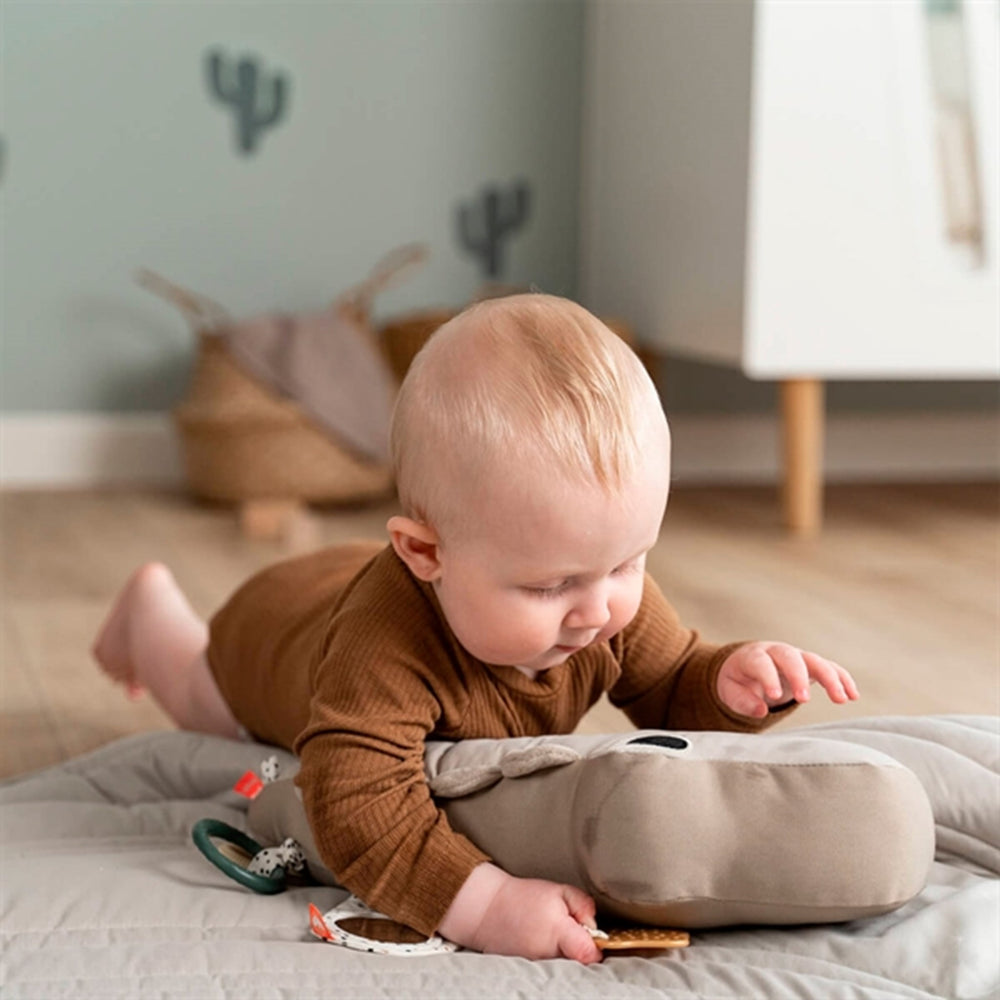 Done by Deer Tummy Time Aktivitetslegetøj Green - DonebyDeer