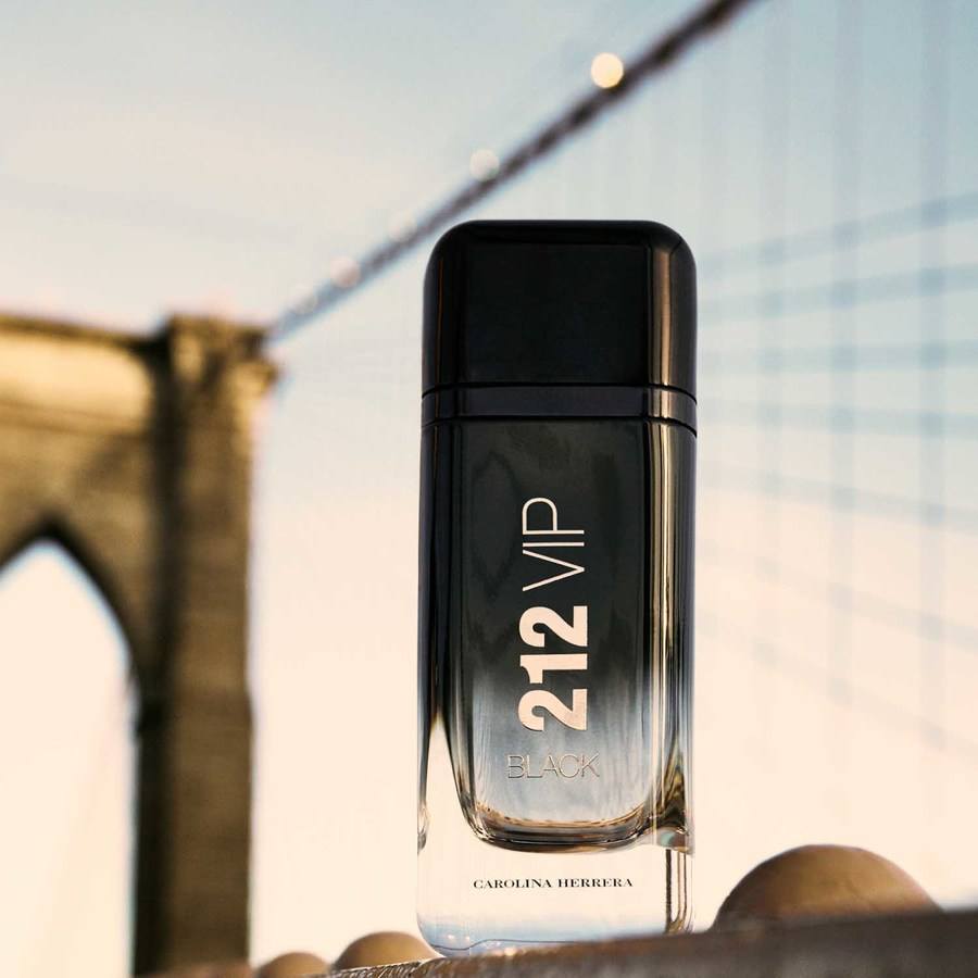 Carolina Herrera 212 VIP Men Black Eau De Parfum 200ml