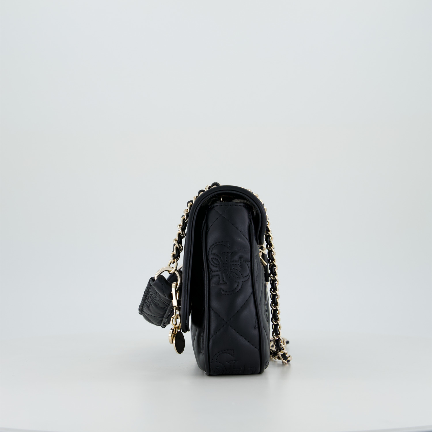 GUESS MARIEKE CONVERTIBLE XBODY FLAP