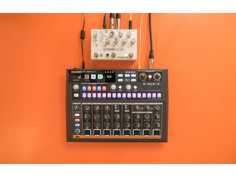 Arturia Drum Machine Drumbrute Impact Analoger Drum-Synth