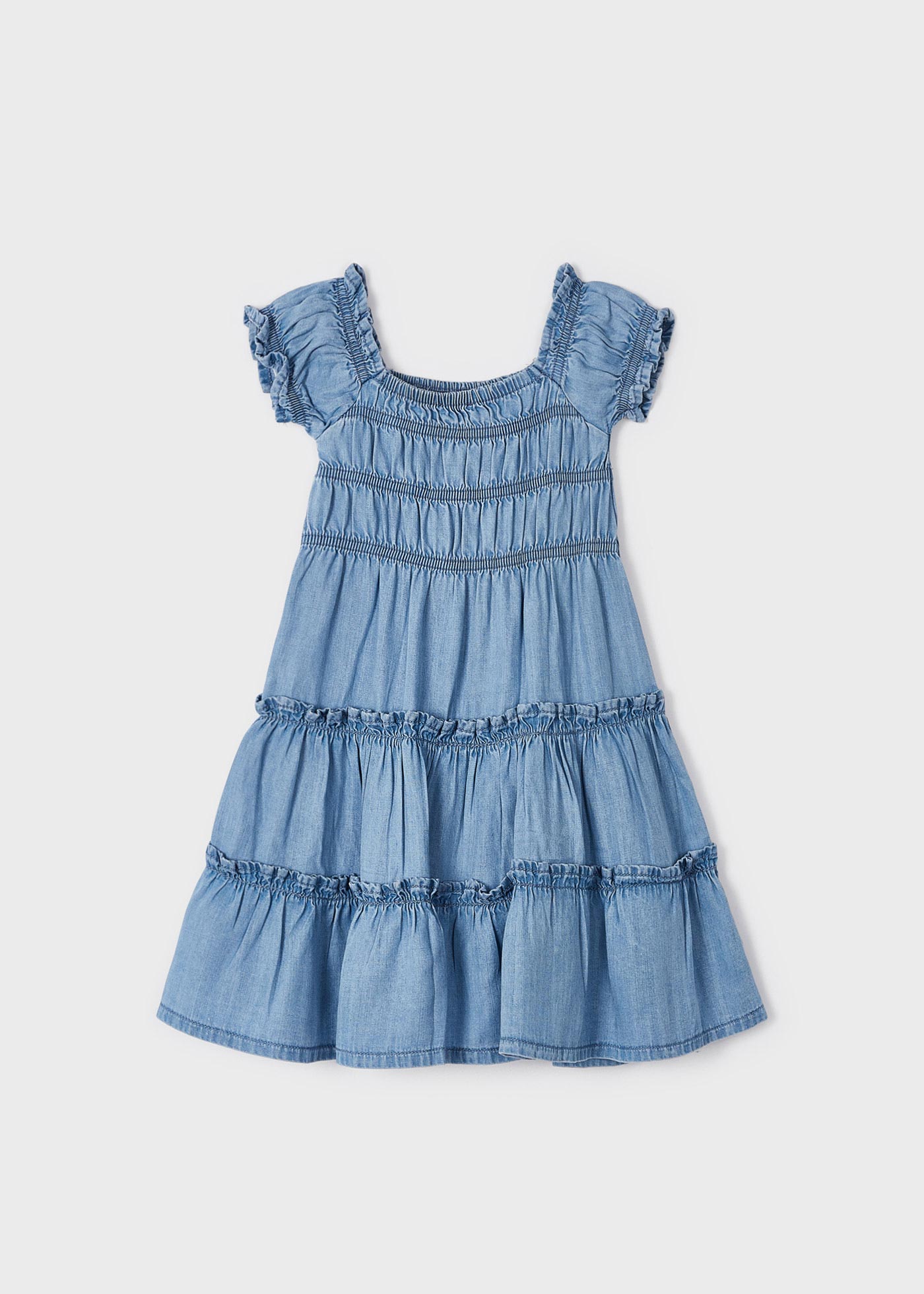 Vestido fluido infantil confeccionado em TENCEL™ Lyocell