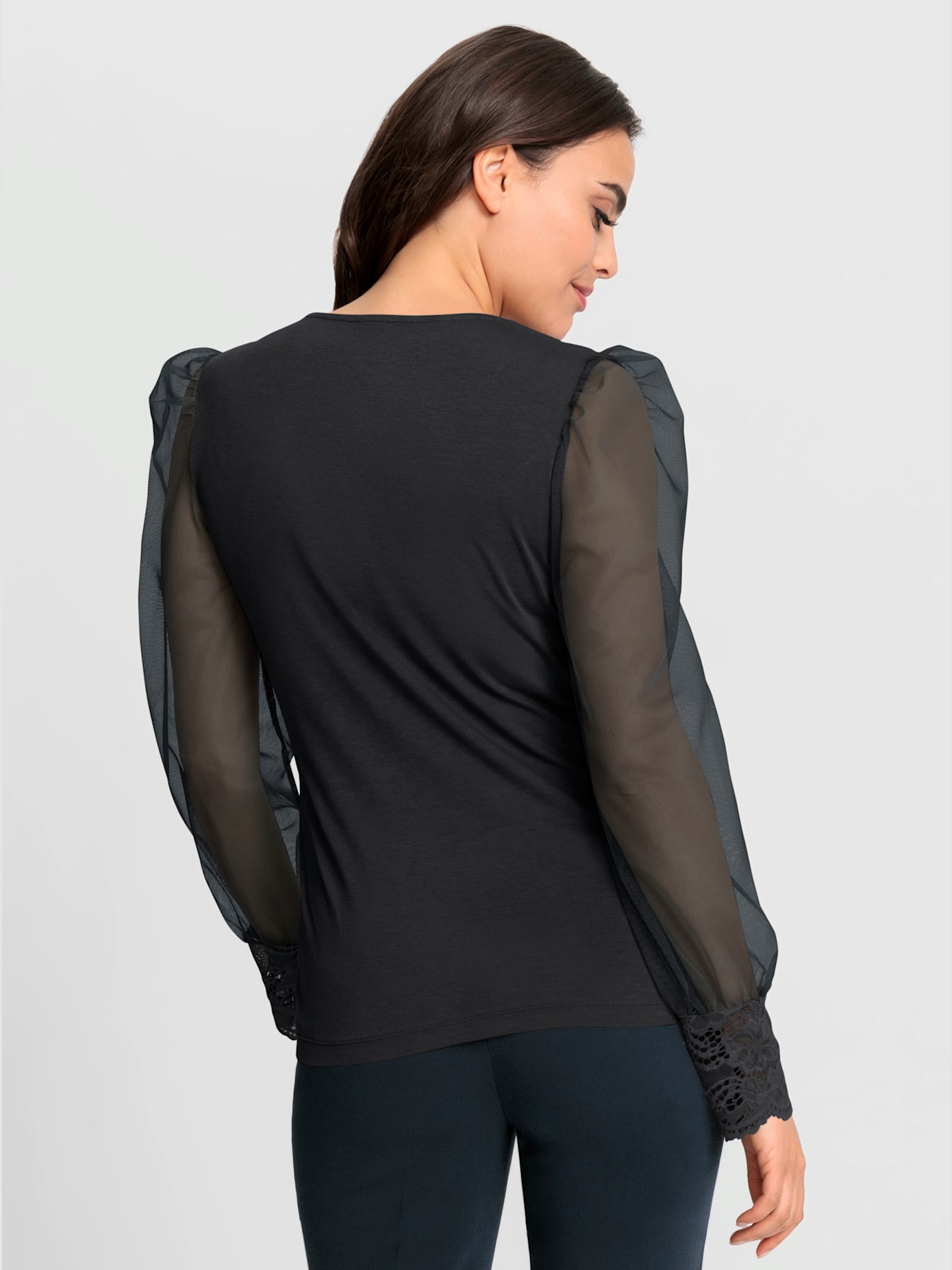 T-shirt en dentelle jolie dentelle sur l'encolure